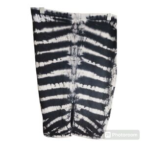 Lapis pulloni  Tie Dye  skirt size M